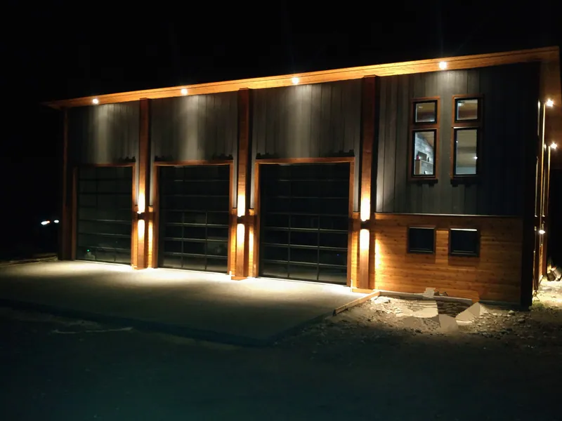 Bespoke barndominium, Barndominium Flathead Montana Style by Built Right in Montana