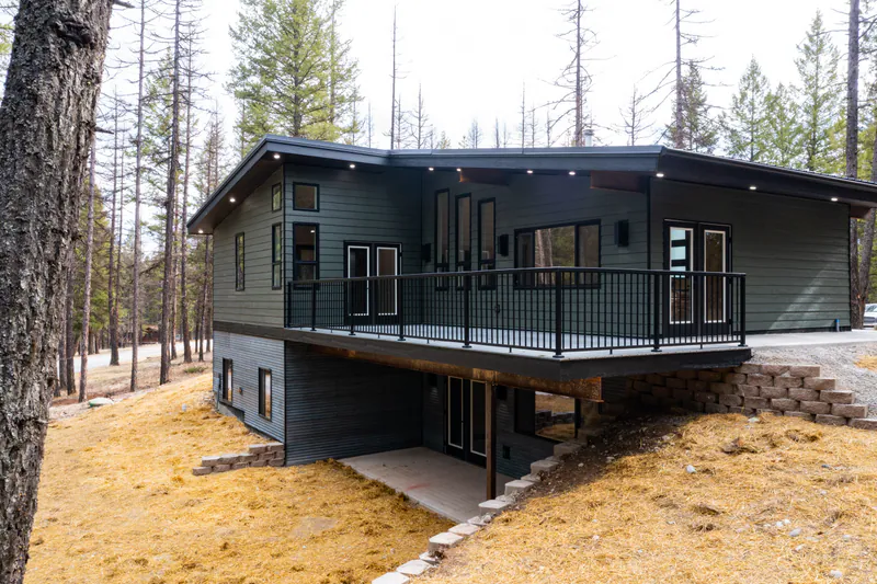 Montana barbecue ready, Modern Living Montana Built by Built Right in Montana