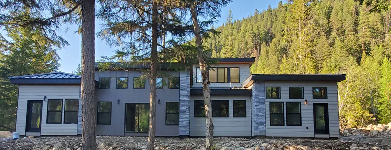 A Built Right home in the Yaak, under the Purcell Mountains